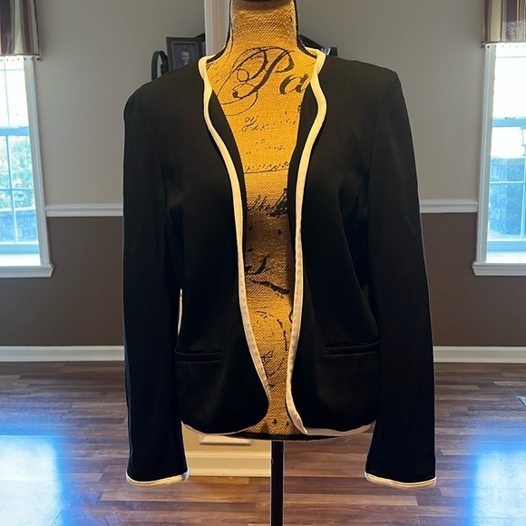 Talbots Jackets & Blazers - Talbots size 12 black blazer with white trim